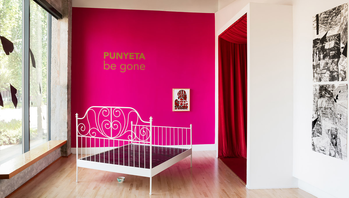 Image of installation artwork by Romson Regarde Bustillo installed at Hedreen Gallery