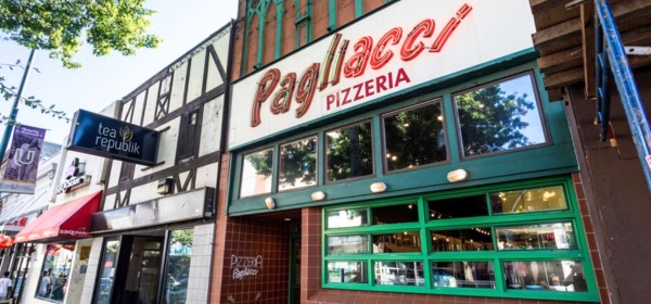 Image that complements Pagliacci Pizza 1.0: Selling by the Slice was ‘Heretical’