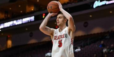 Basketball player shooting the ball