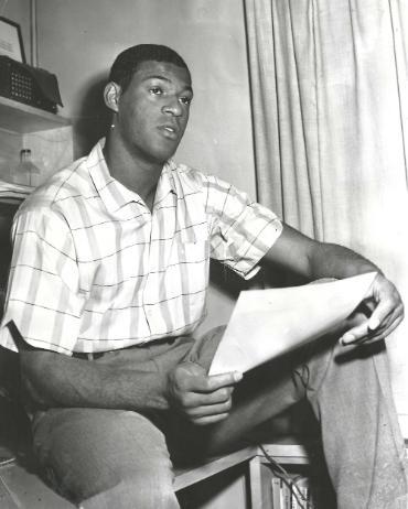 Elgin Baylor the student