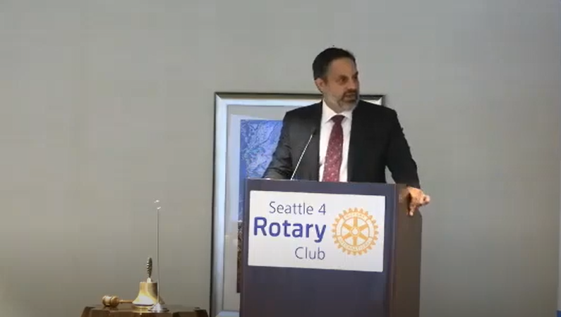 President Talks about Speech on Campus at Rotary Club
