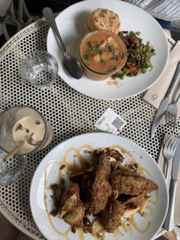 A table with two dishes.