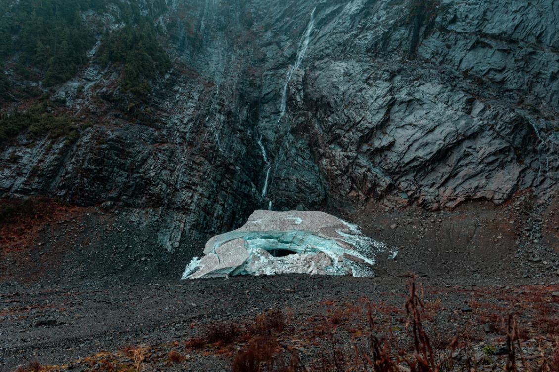 Imagining the world international second place