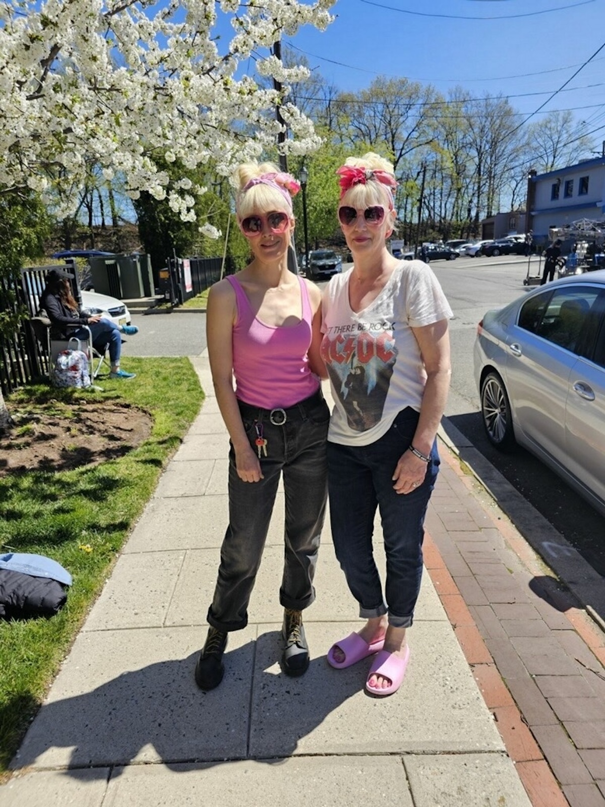 Amanda and Rose Byrne