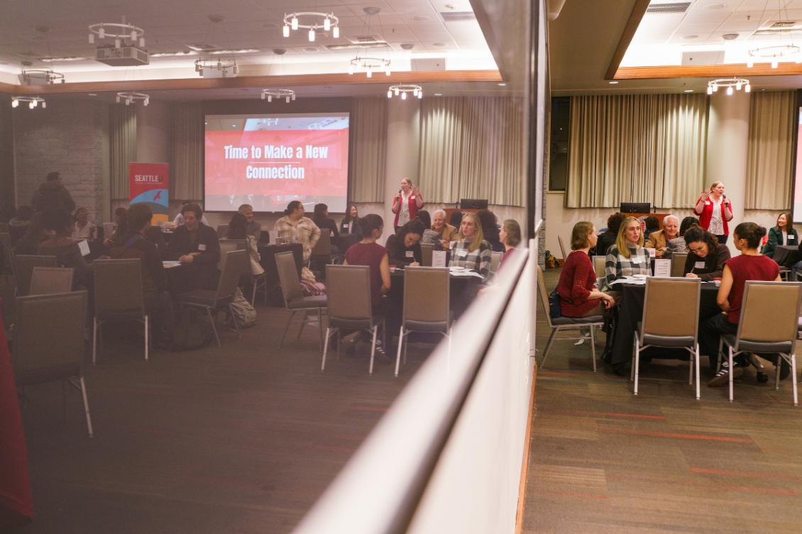 LinkUp Albers mirror shot