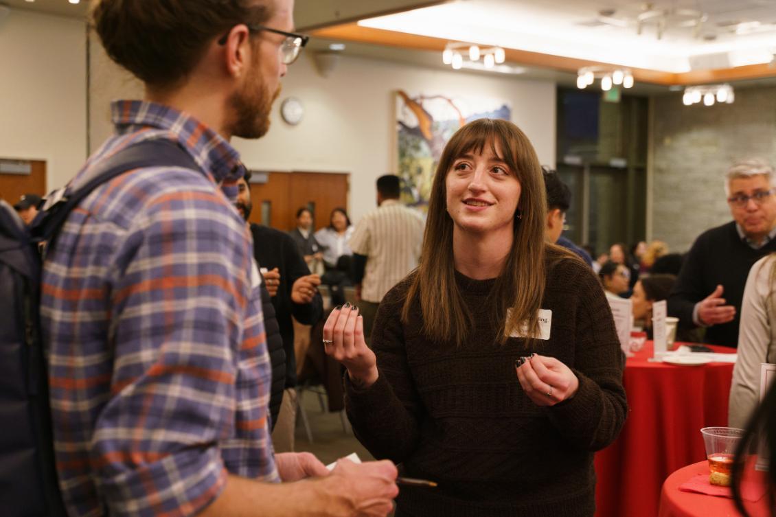 LinkUp mentor student talking