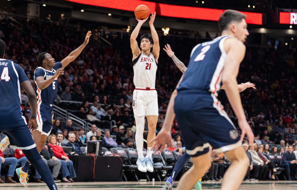 Junseok Yeo shooting a basket against Gonzaga