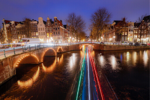 Amsterdam canels at night